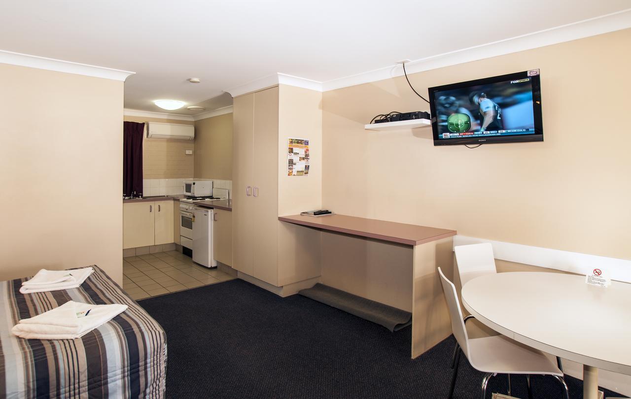 Jefferys Motel ทูวูมบา ภายนอก รูปภาพ